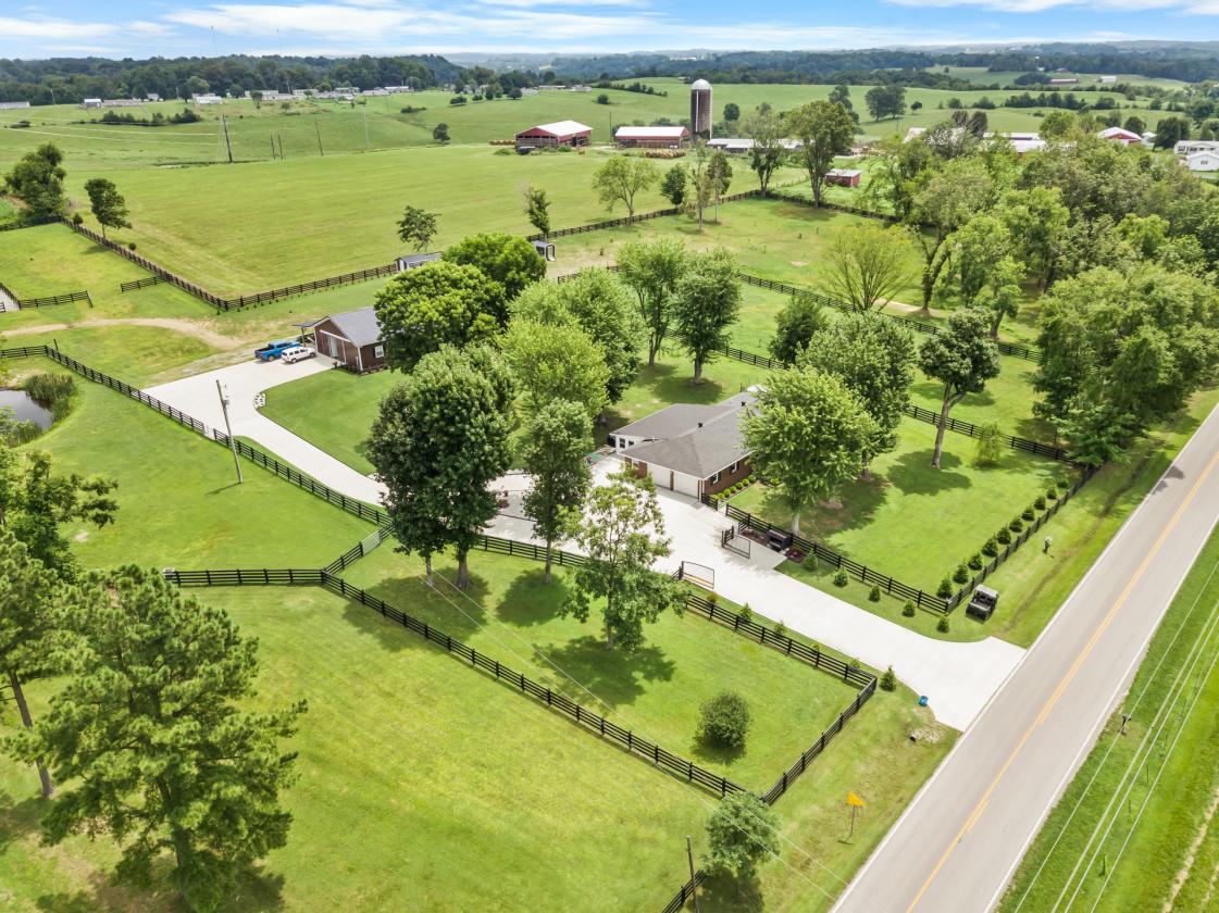(Price Reduction) Horse Lover’s Dream Estate - photo 17