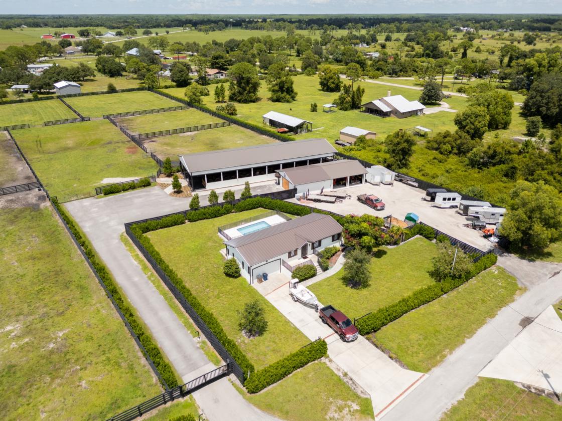 Premier 19.62 Acre Equestrian Estate in SW Florida - photo 3