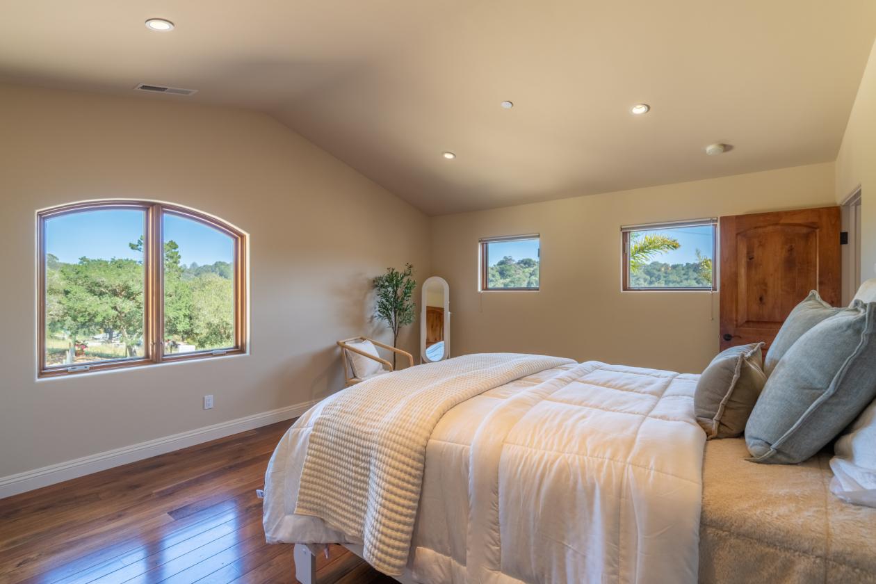 5 Acre Horse Property & Ocean Views - photo 20