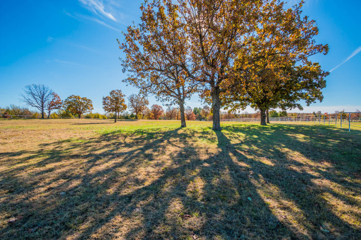 Horse property for Sale with Views. McAlester, Pittsburg