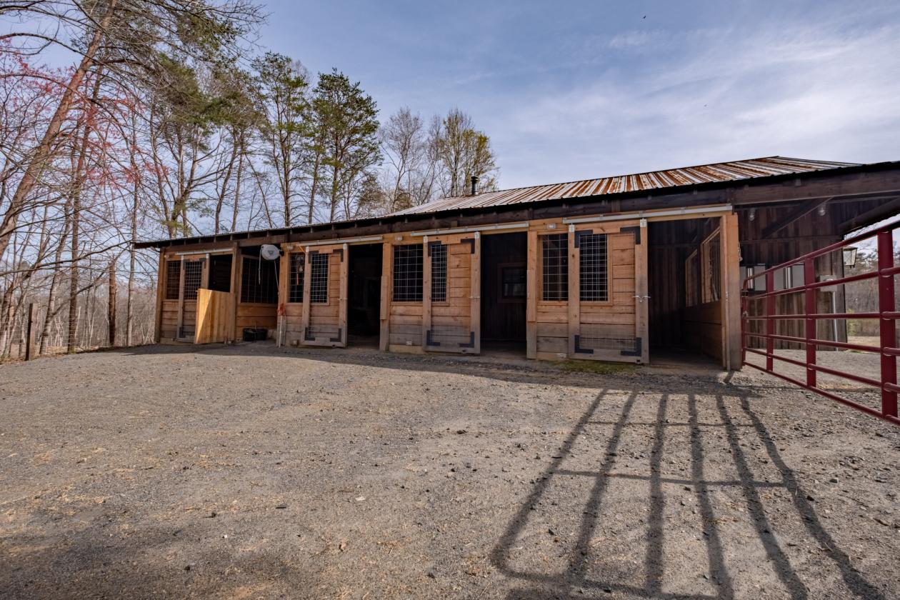 Private Turn Key Horse Farm & MUCH more to offer - photo 29