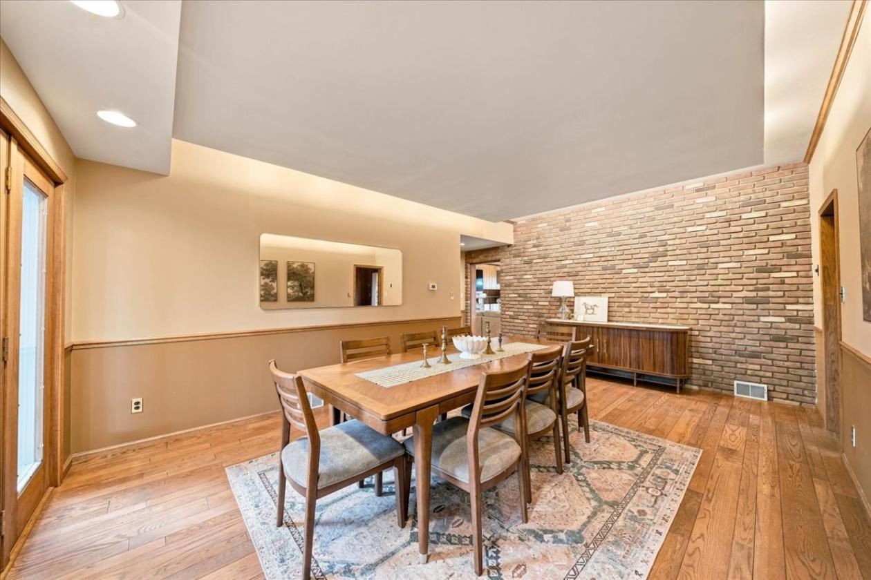 Turnkey 37 Acre Equestrian Estate & Indoor Arena - photo 20