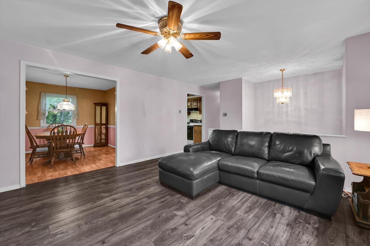 Small Horse Farm with Beautiful Bi-Level Home - photo 5