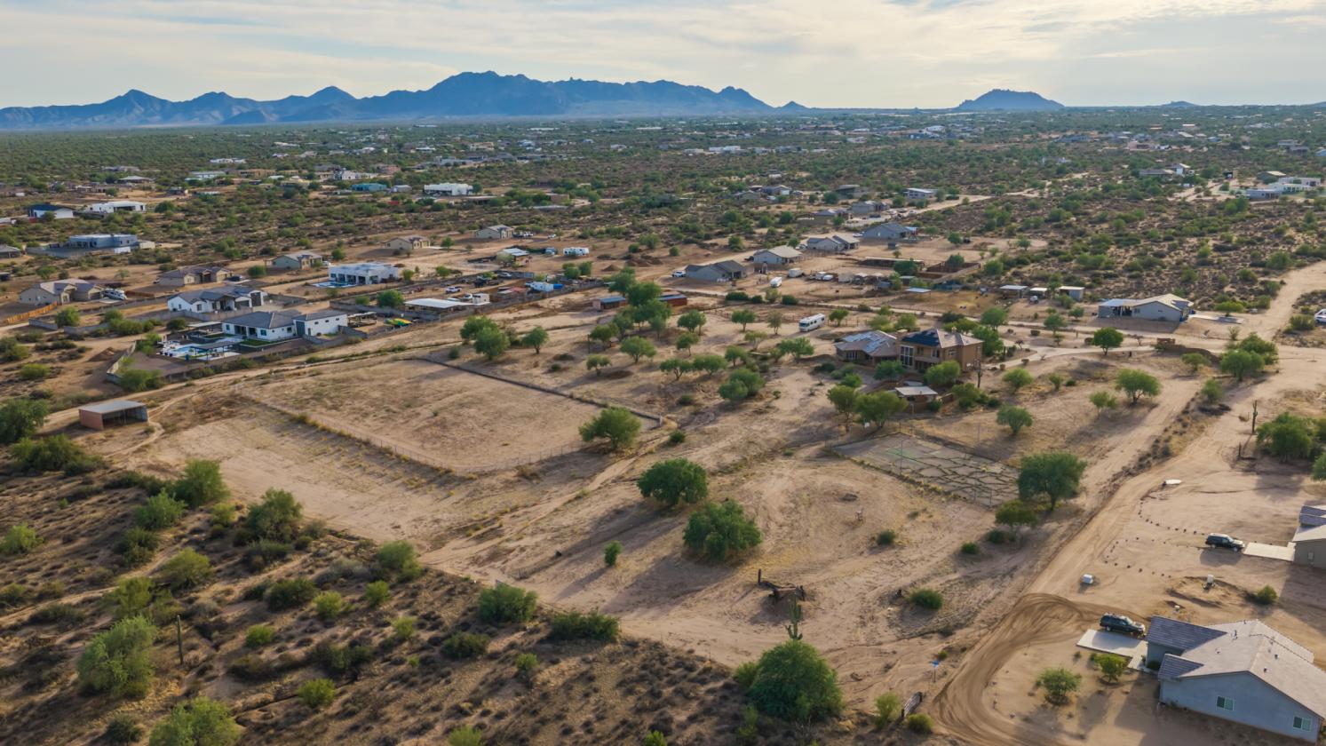 10-AC Luxury Equestrian Estate w/ Panoramic Views - photo 11