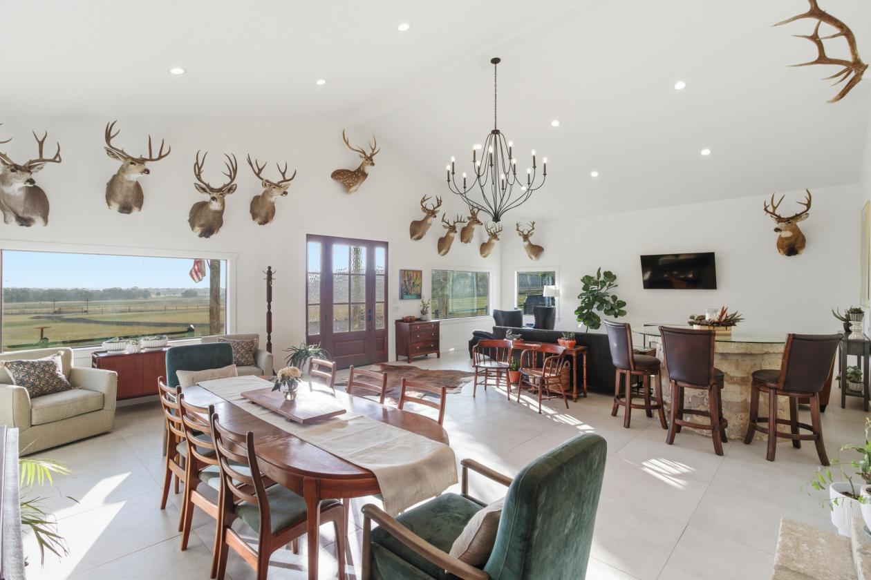 Luxury Hill Country Farmhouse | 10 Acres - photo 1