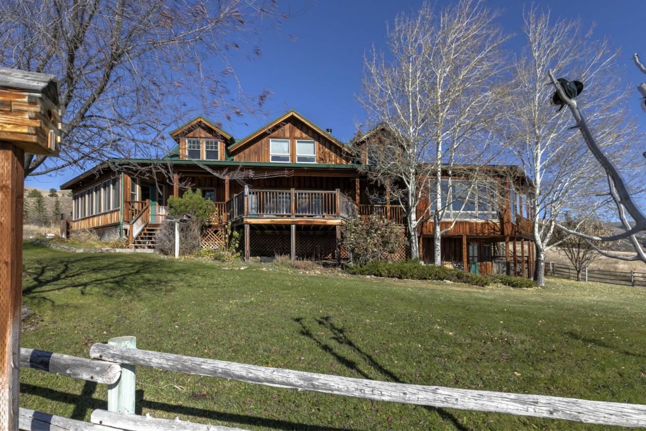 Phantom Spring Ranch on 470± Acres - photo 23