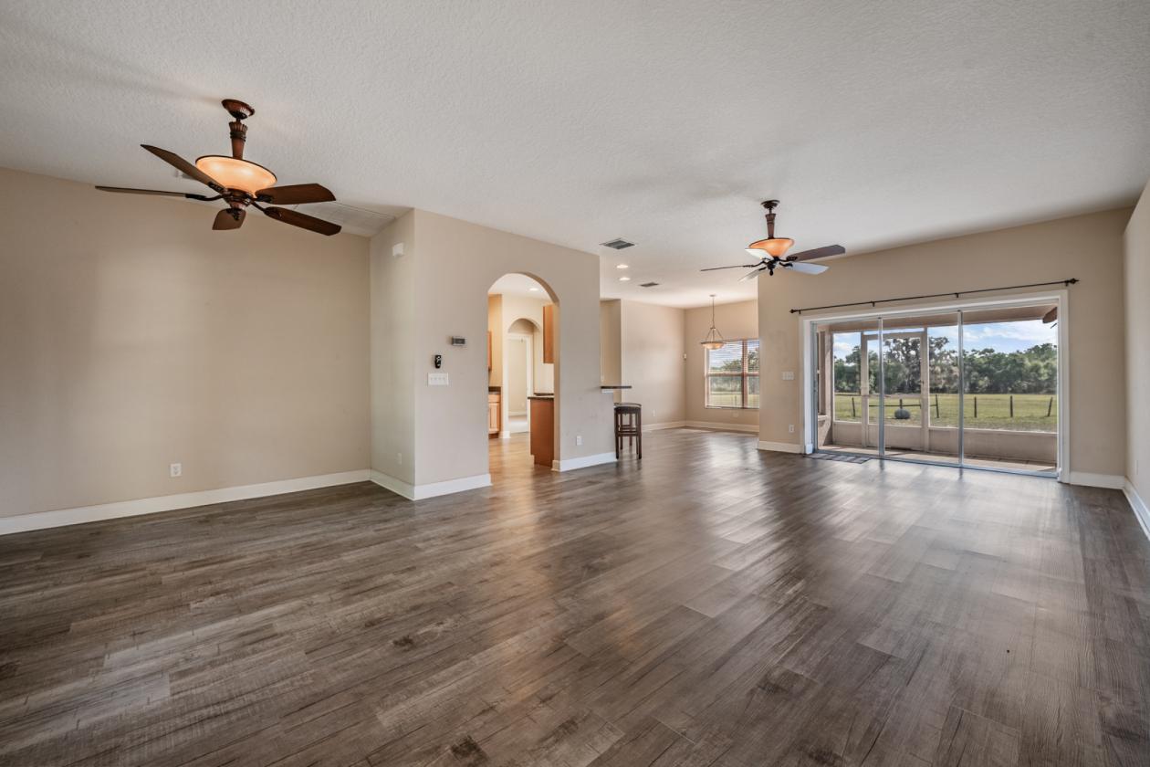 Country Living at it's best with no HOA! - photo 8