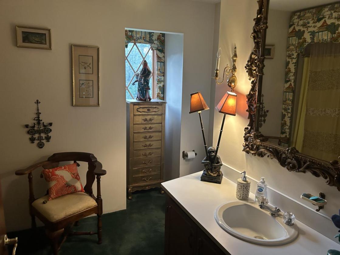 HOME, EVENT AND WEDDING VENUE AND HORSE FARM! - photo 20