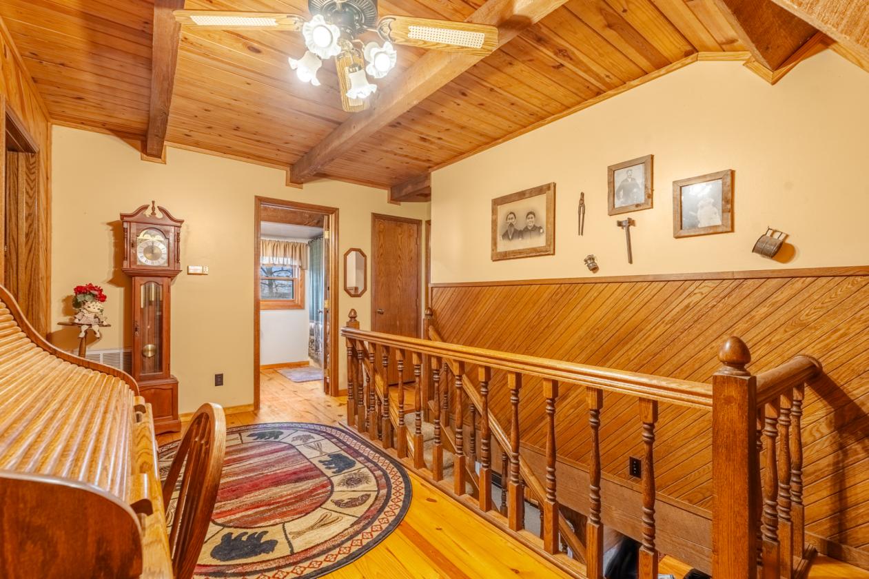 REAL LOG HOME on 12 Unrestricted Acres - photo 16