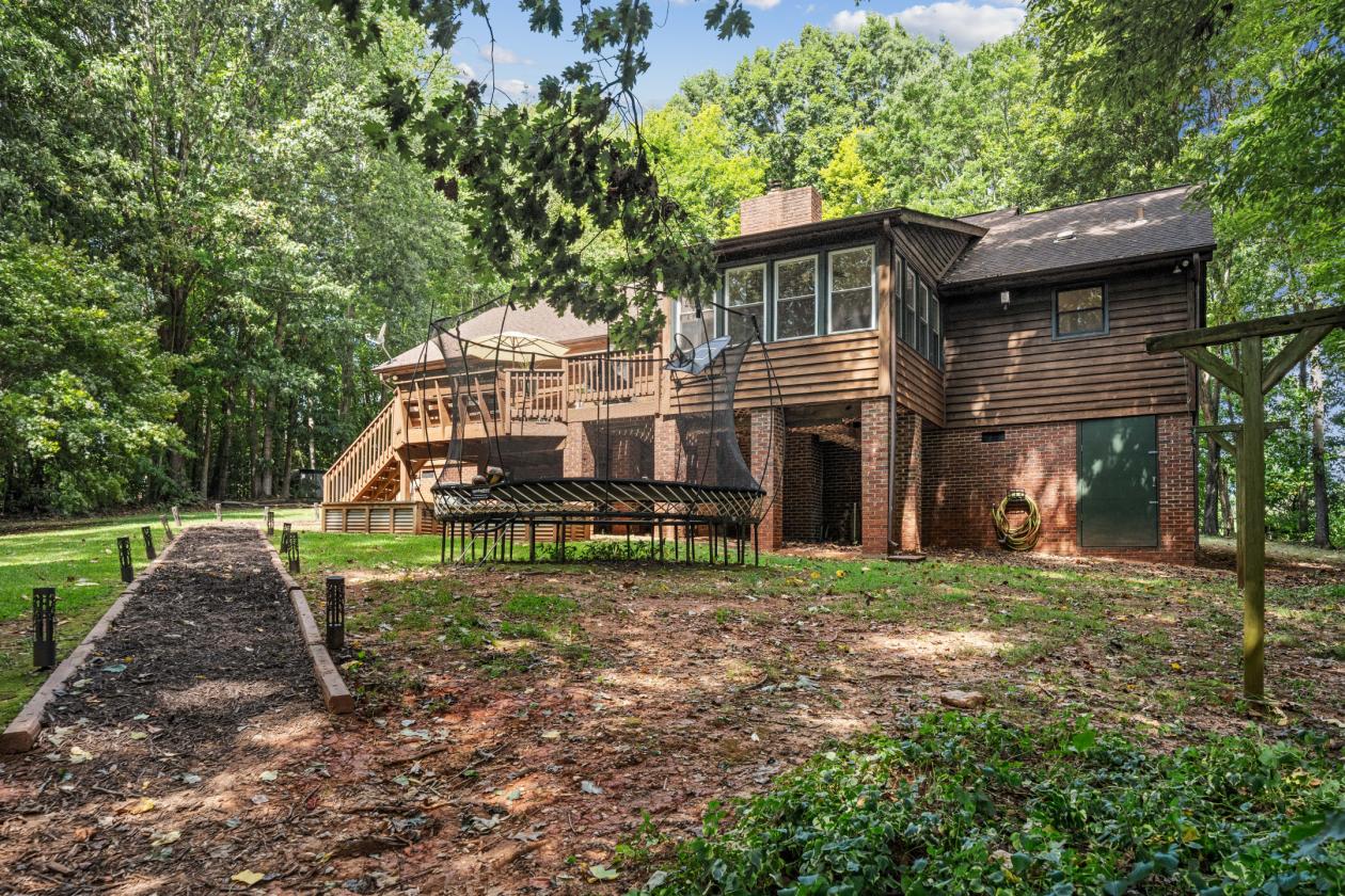 Turnkey Equestrian Farm with Arena & Barn - photo 18