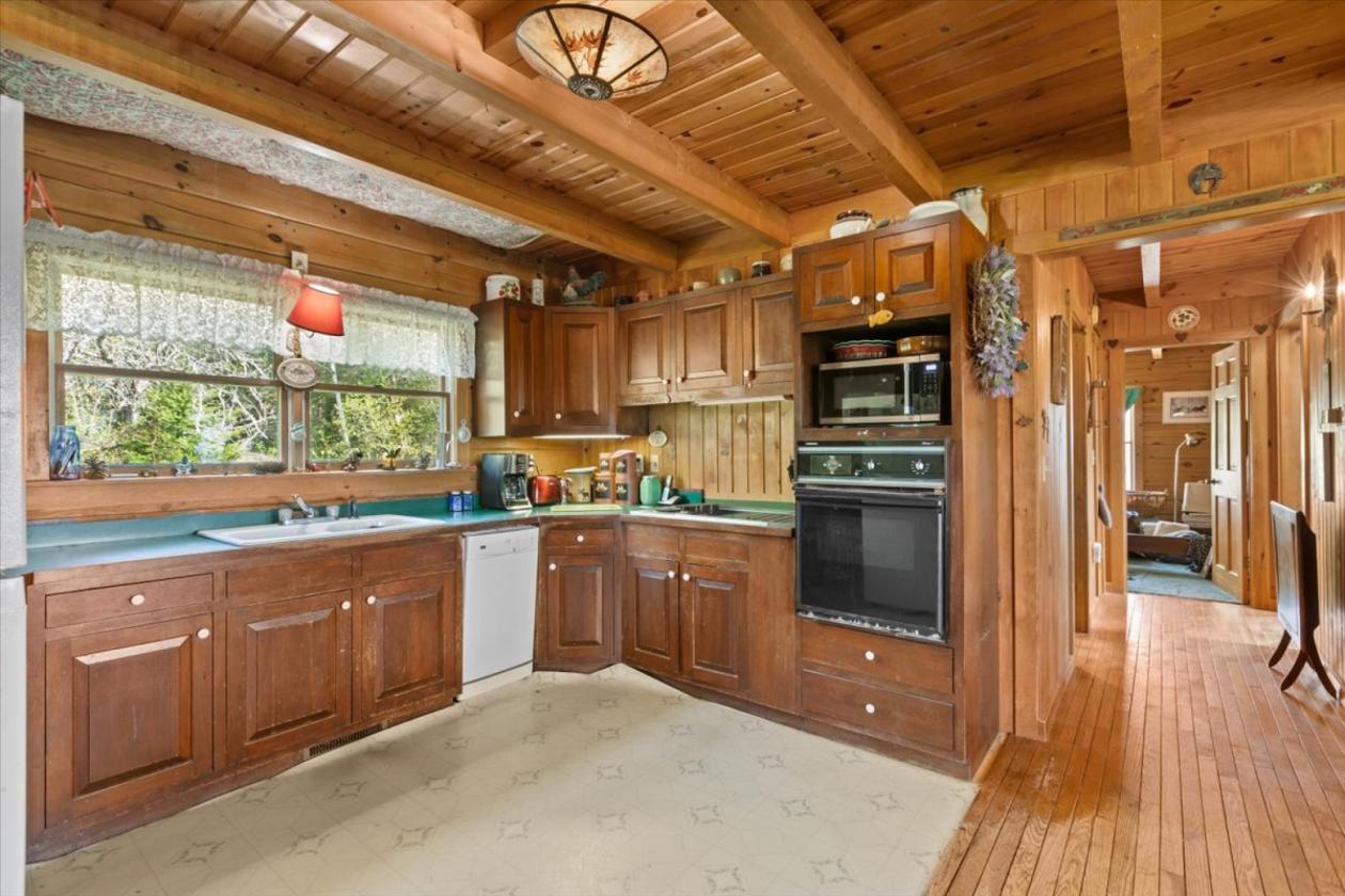 Horse Property with Stunning Views and Log Home - photo 12