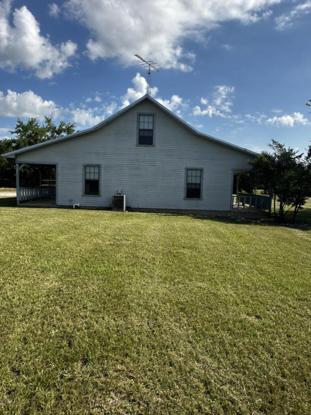 Custom built 1990 Ranch Style Home - Horse Barn - photo 2