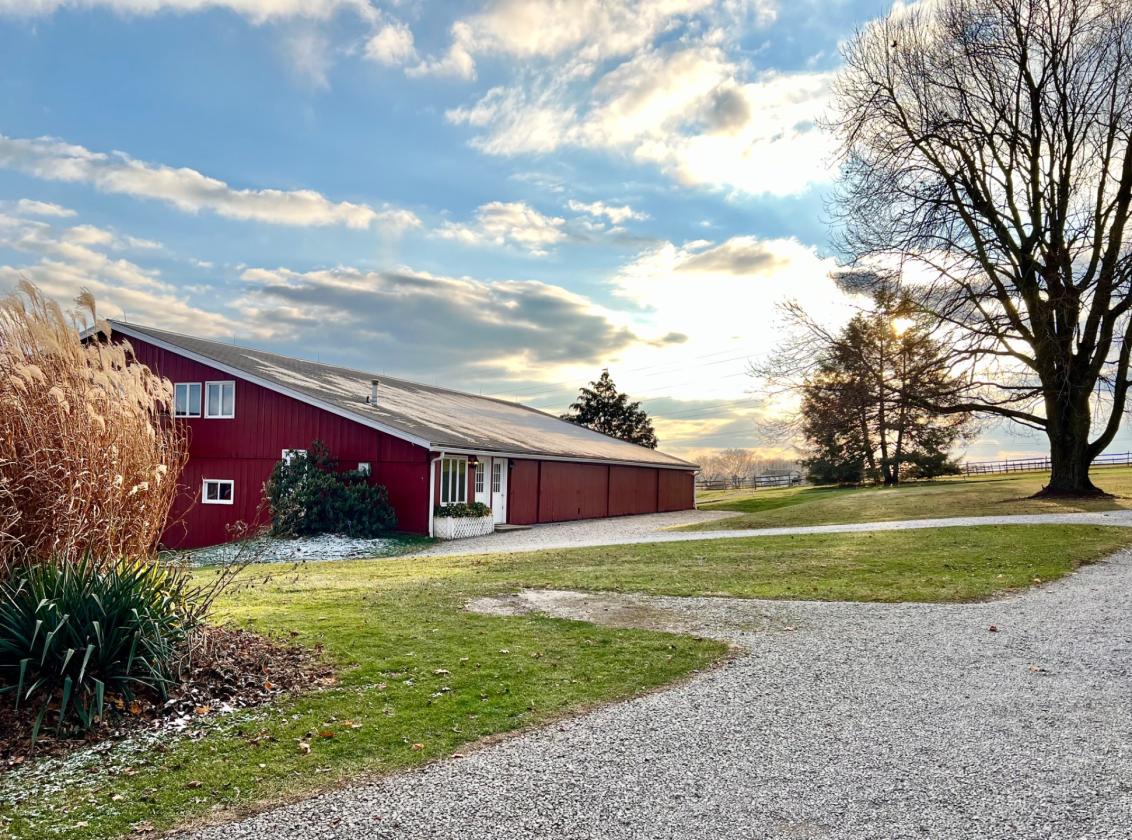 37-Acre 32 Stall Equestrian Estate w/ INDOOR - photo 8