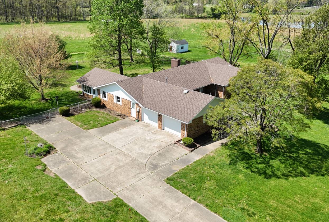 Horse Property for sale.