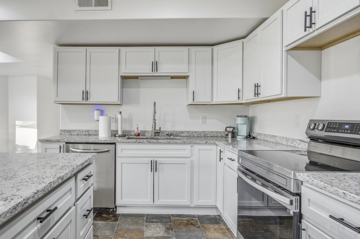 Muti Generational with 5 acres - photo 8