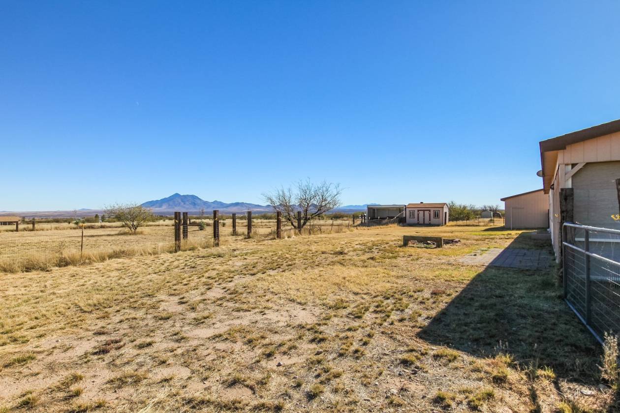 4 acre horse property in Hereford ,AZ Hereford, Cochise County