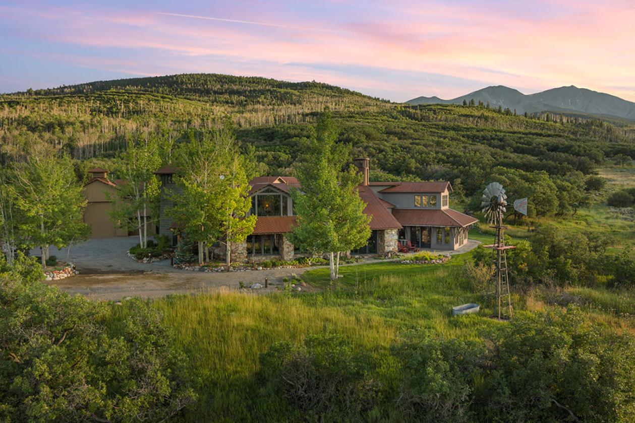 Quintessential Mountain Retreat - photo 28