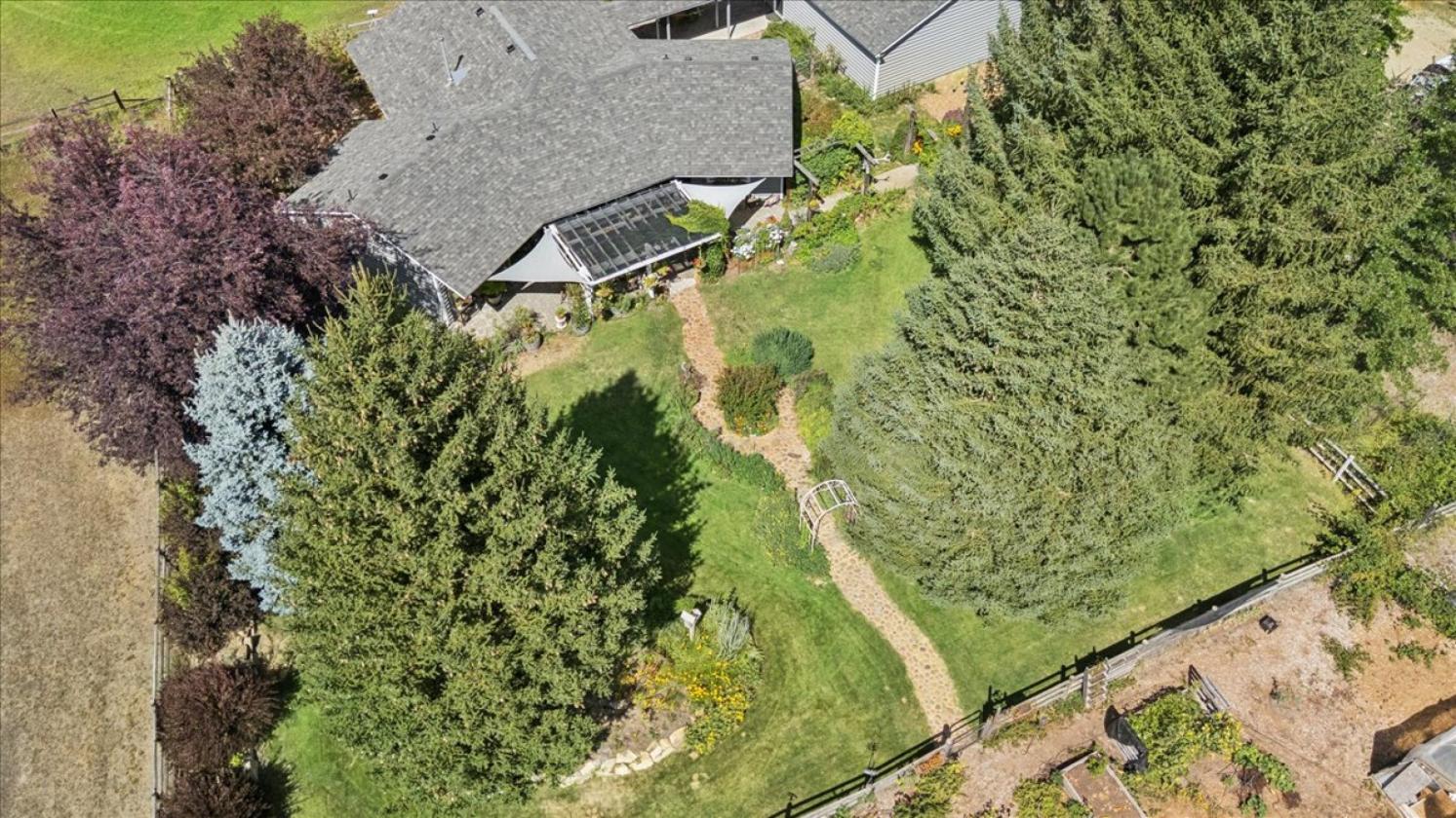 Over 5-acre horse property - photo 22