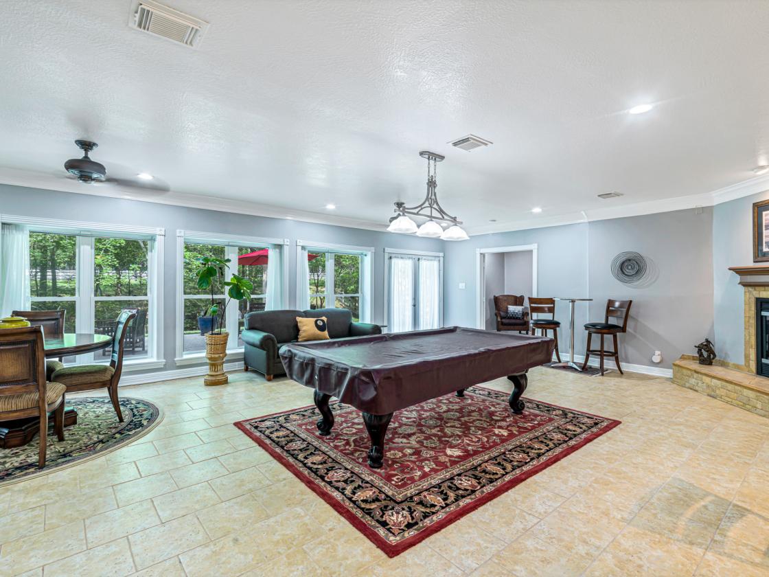 Equestrian-friendly Luxury Property - photo 18