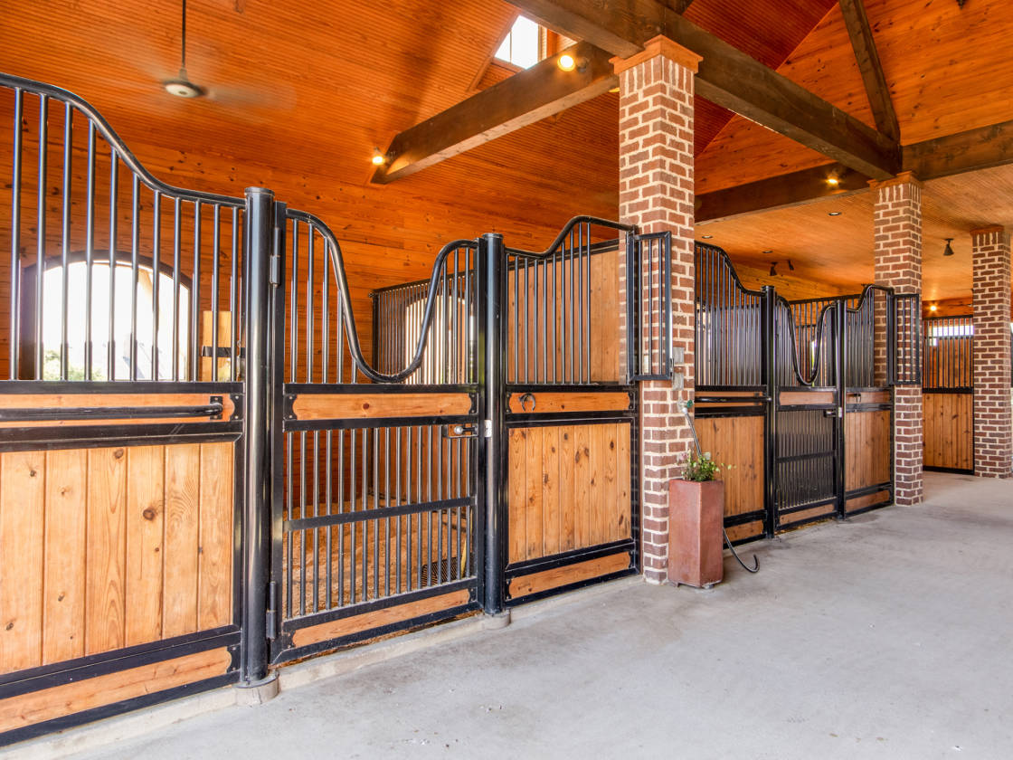 Luxury equestrian estate for sale with dressage arena and barn Heath