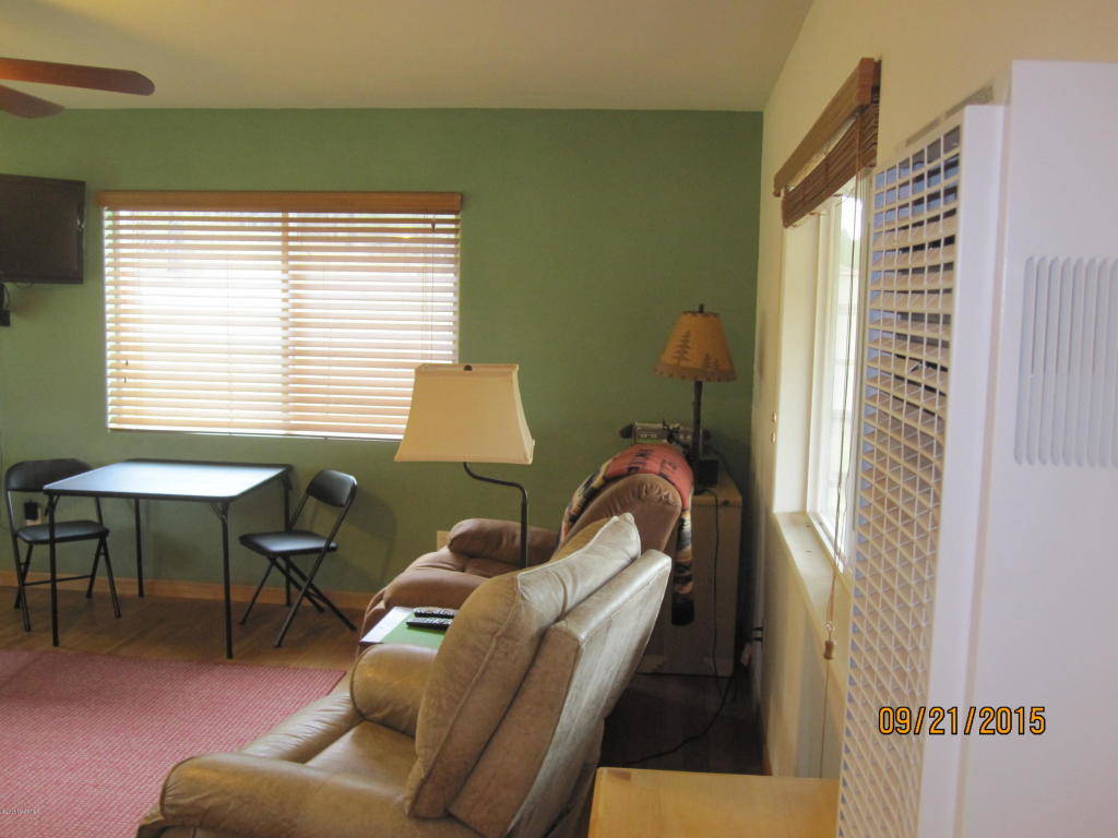 Borders National Forest with Guest House in Elk Park Meadows