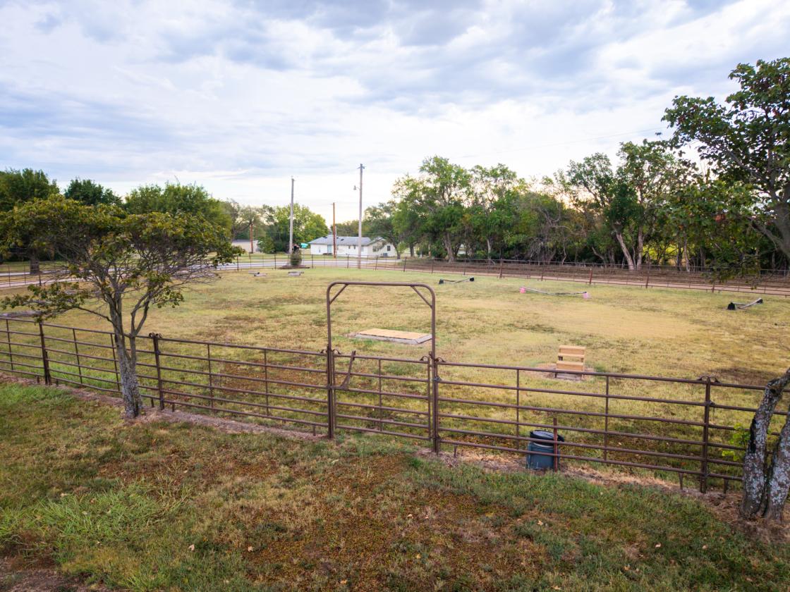 Winfield Kansas, Turn-Key Hobby Farm - photo 5