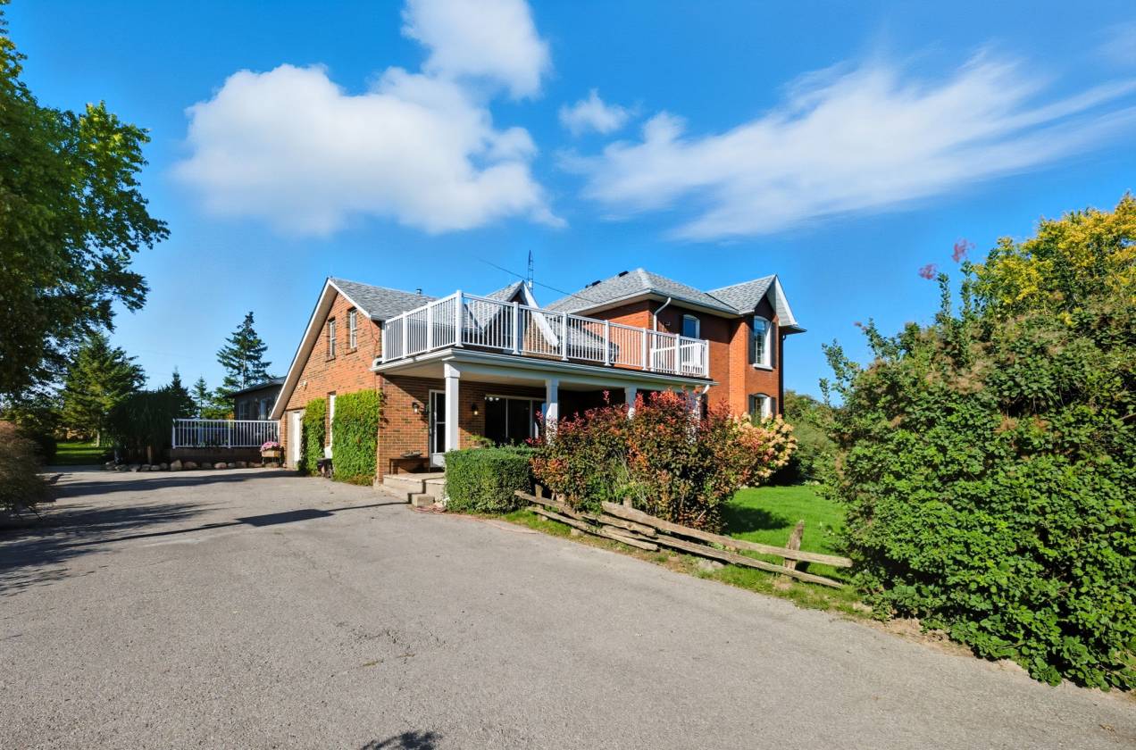 Horse Property for sale.