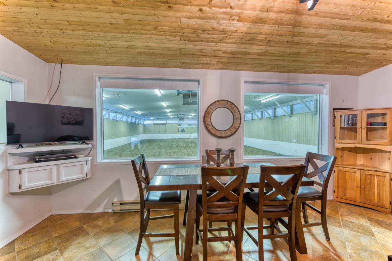 Equestrian Dream Estate - photo 23