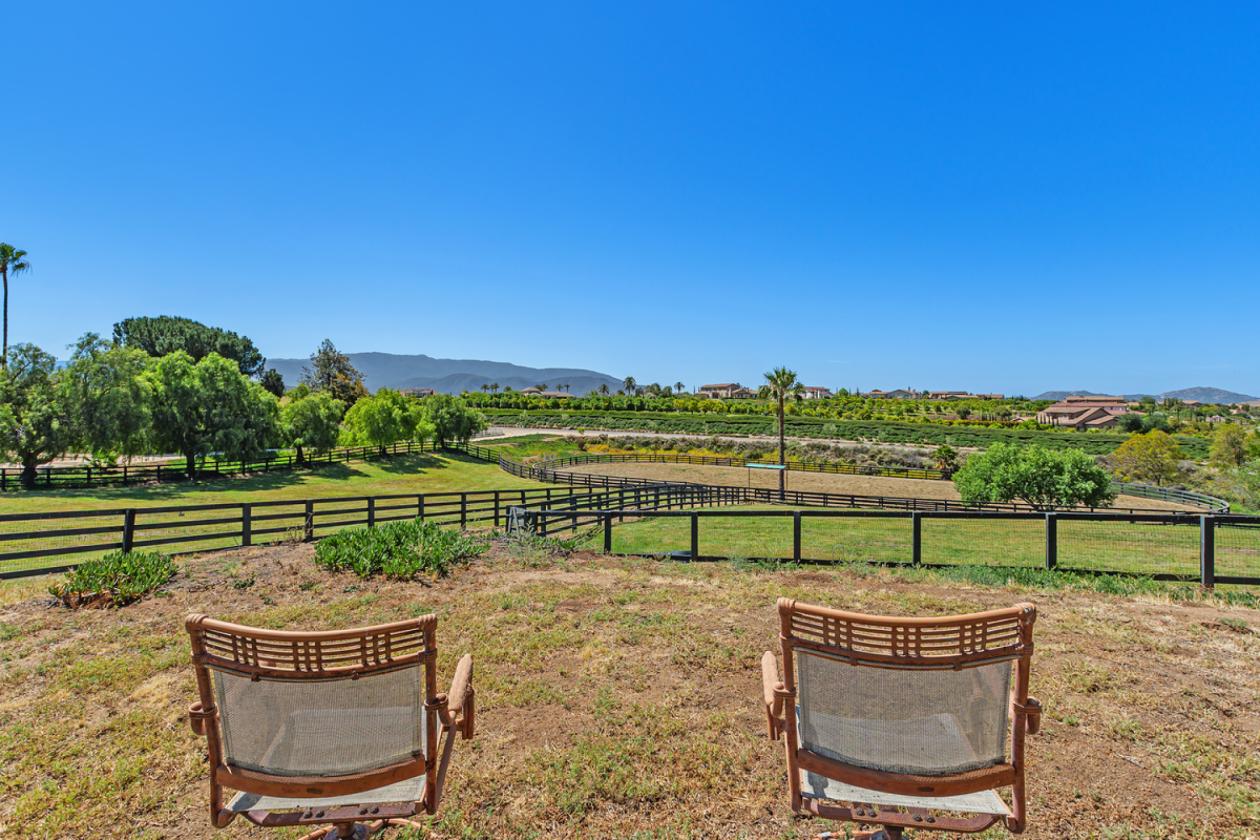 Wine Country horse property with gorgeous views - photo 12