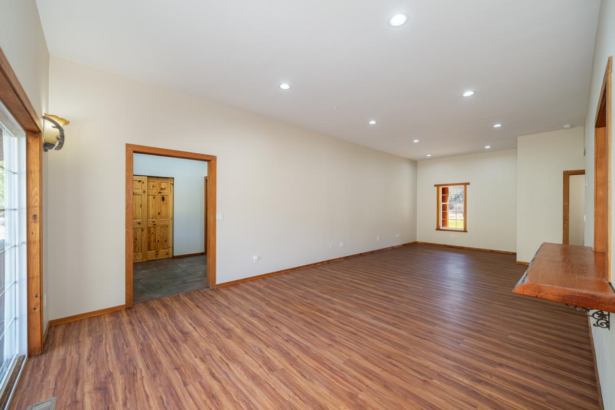 Secluded equestrian estate bounded by nat forest - photo 22
