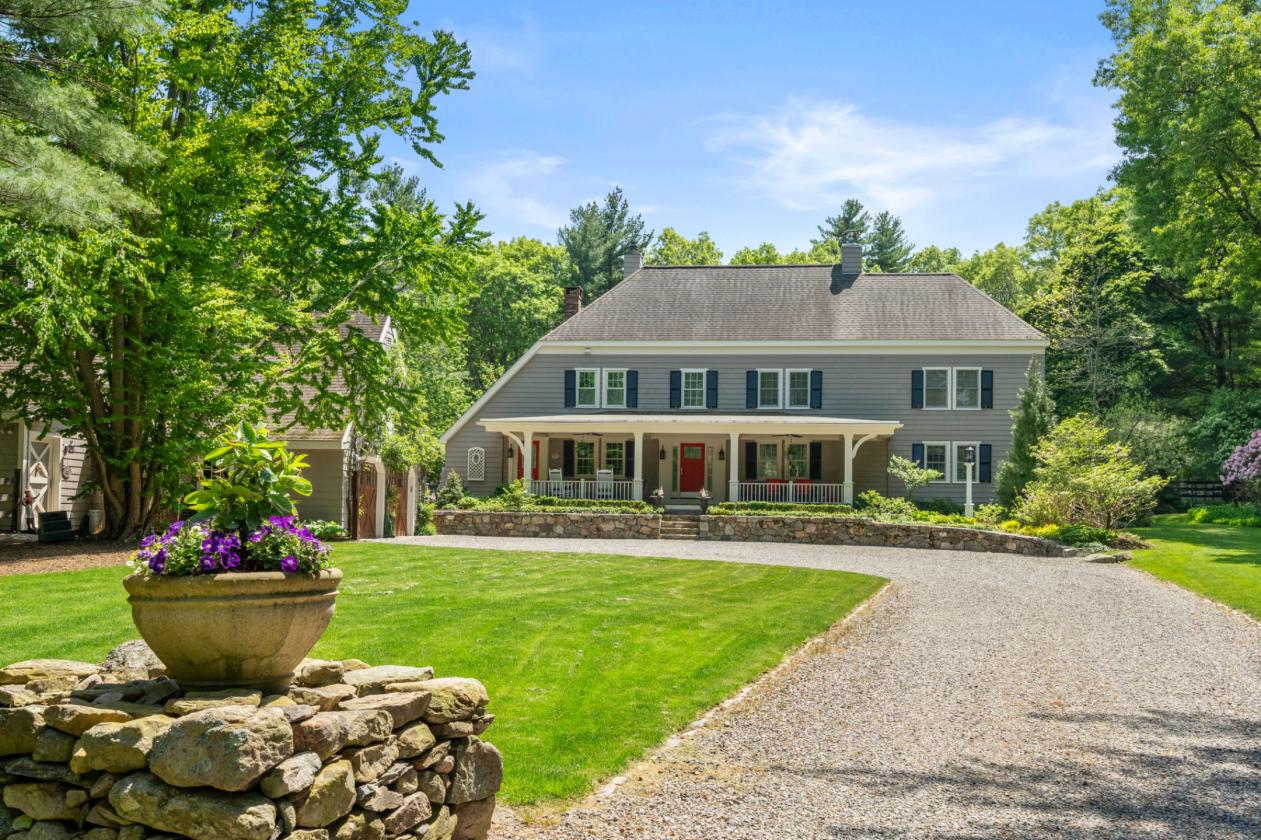 Meticulously Maintained 8 Ac Horse Farm on Trails - photo 1