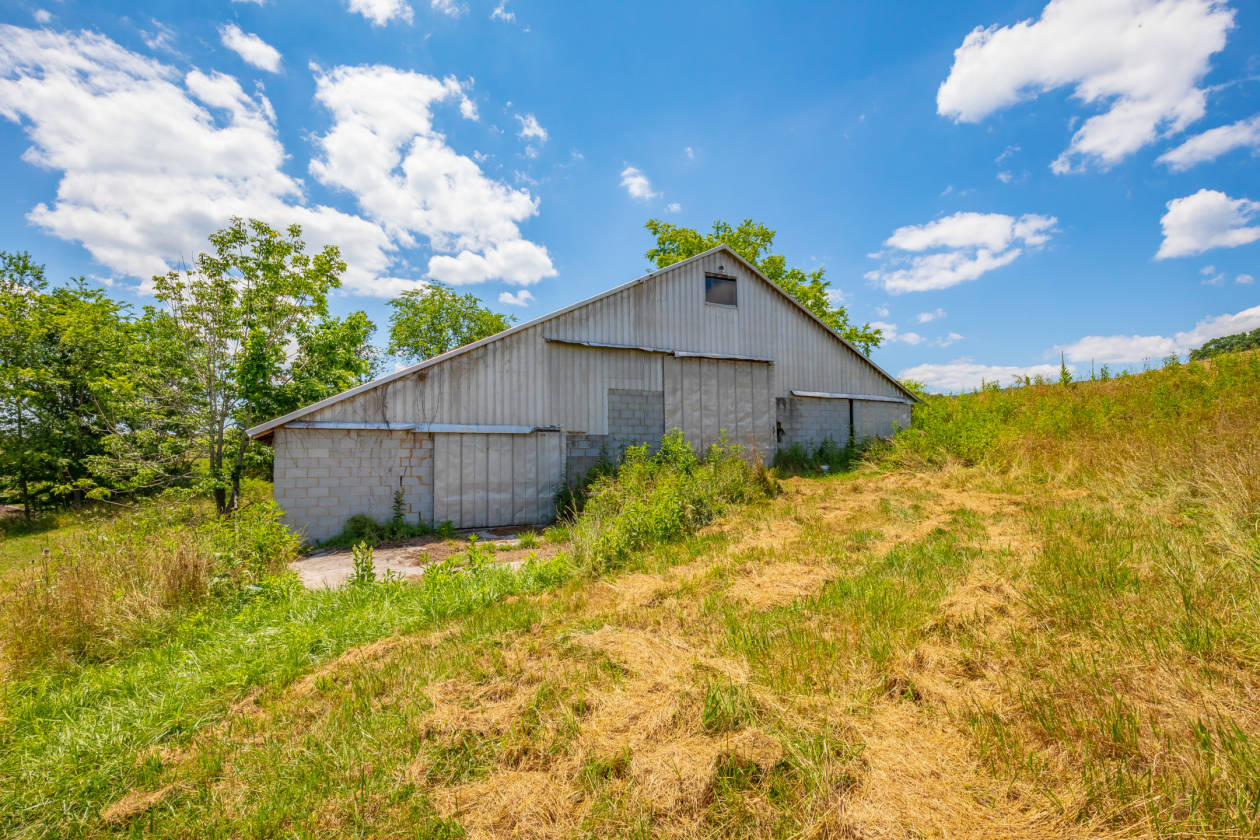 83 Acres w/ Unfishished Cabin, Ponds, & So Much More! New Castle