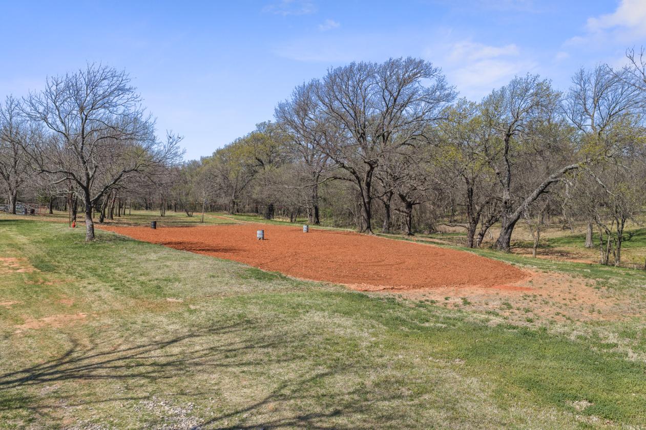 Home, Shop, Horse Barn on 25 acres - photo 8