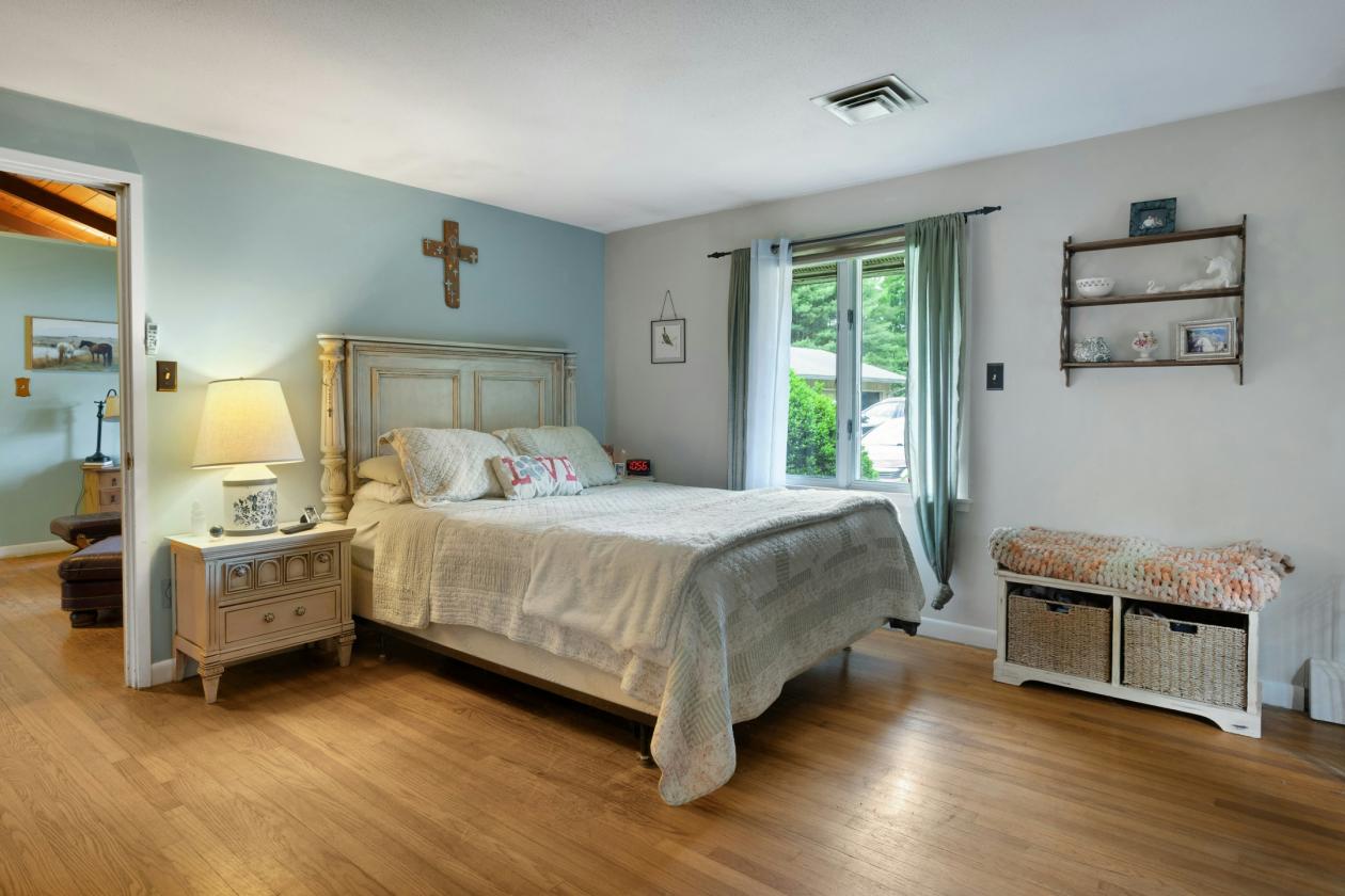 Income-Producing Equestrian Retreat! - photo 12