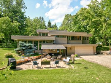 Property image.