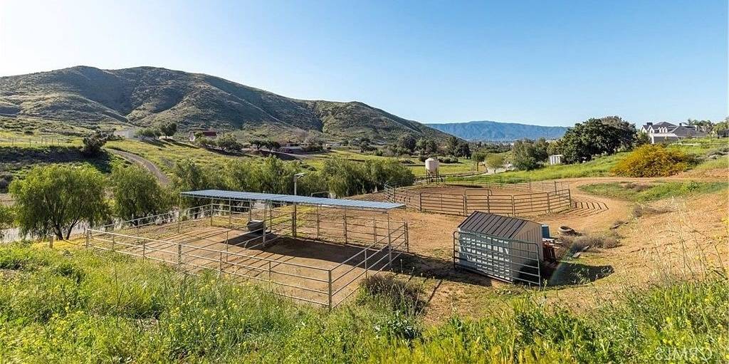 Horse Ranches For Sale in Norco Riverside County, Riverside County ...