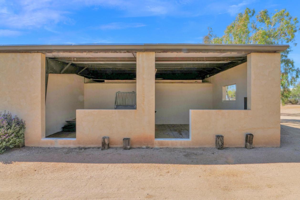 Equine Breeding, Training and Therapy Facility - photo 19