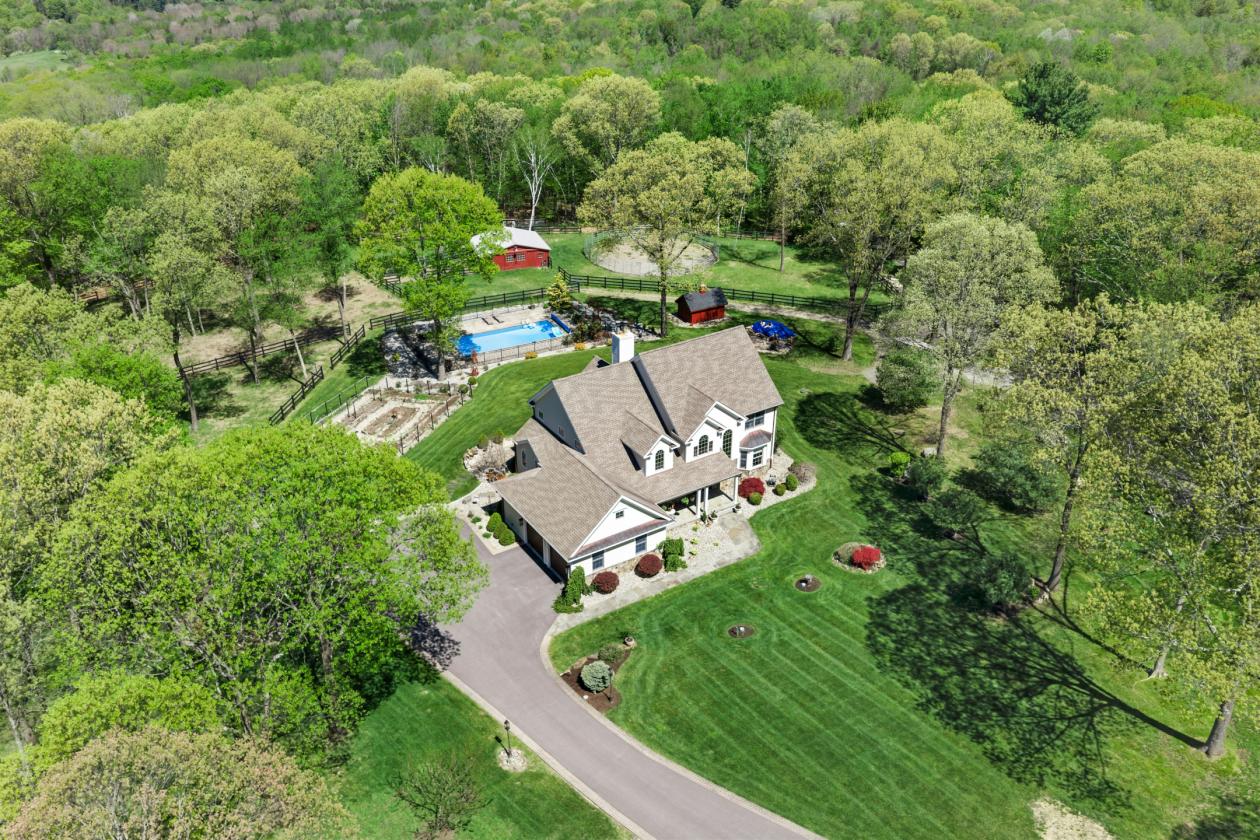 Private Horse Farm - photo 18