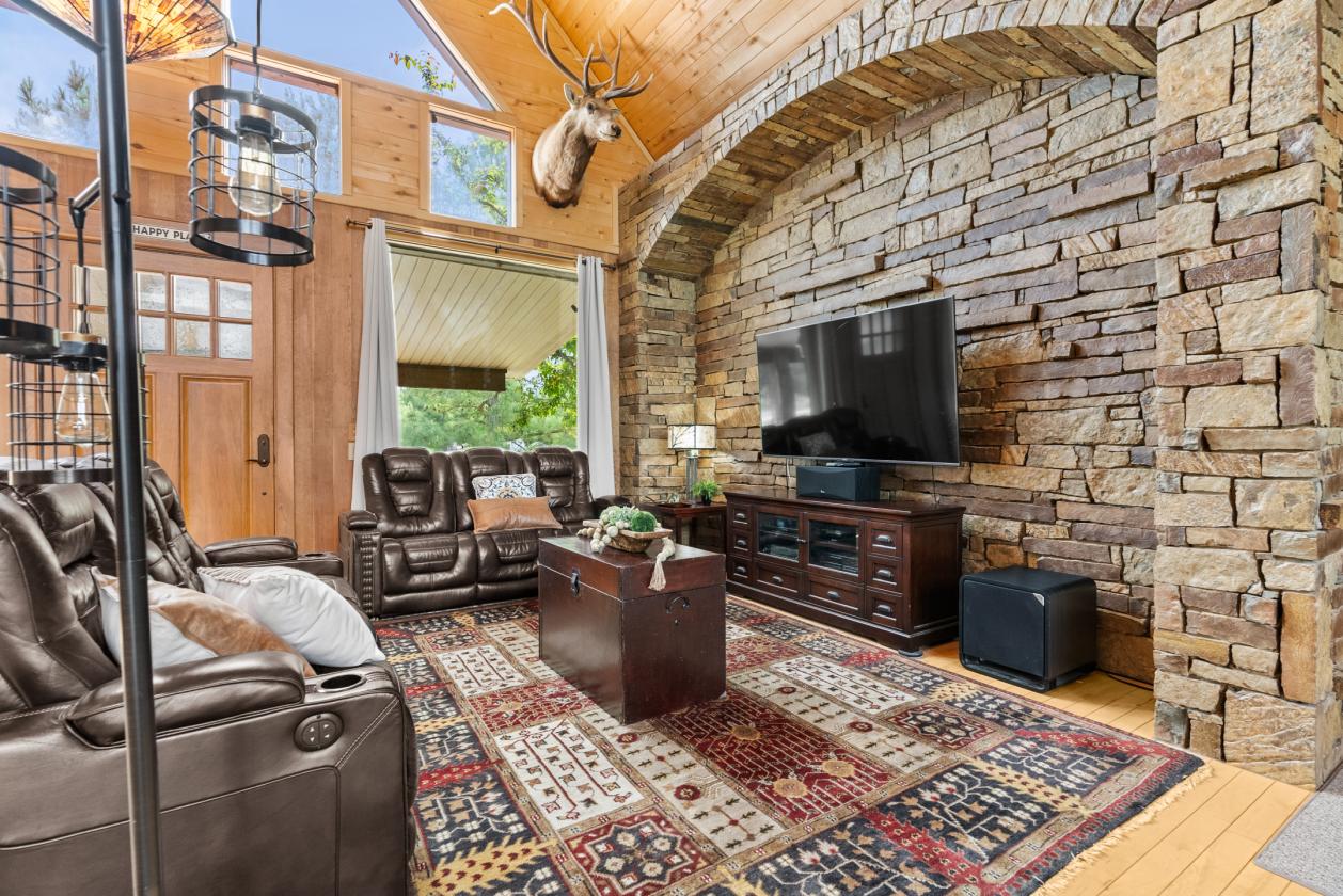 Custom Estate for Horses with 22 acres & MORE! - photo 10