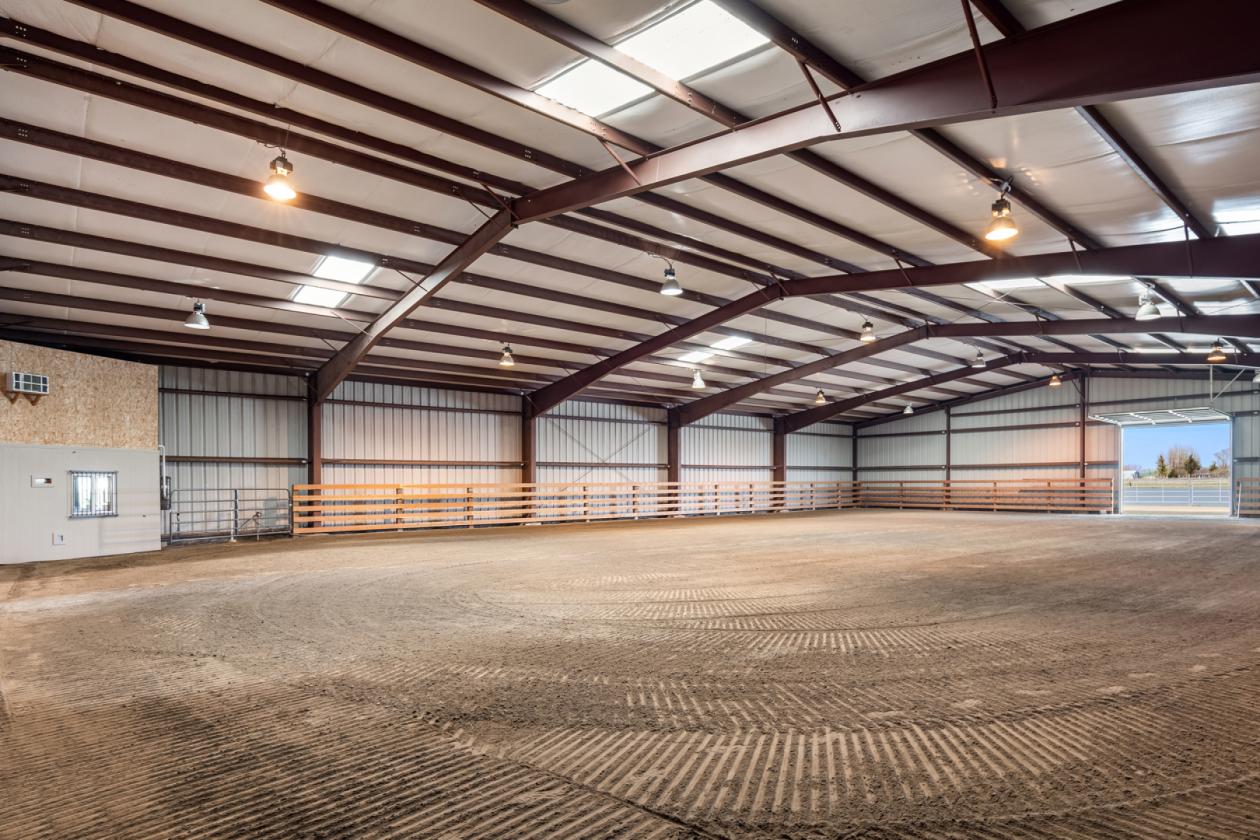 LAKEFRONT EQUESTRIAN ESTATE- TURNKEY, MULTI-USE - photo 20