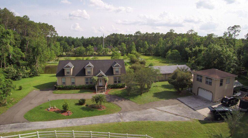 Private Horse Farm with Picturesque Views Jacksonville, Duval County, Florida Horse Properties