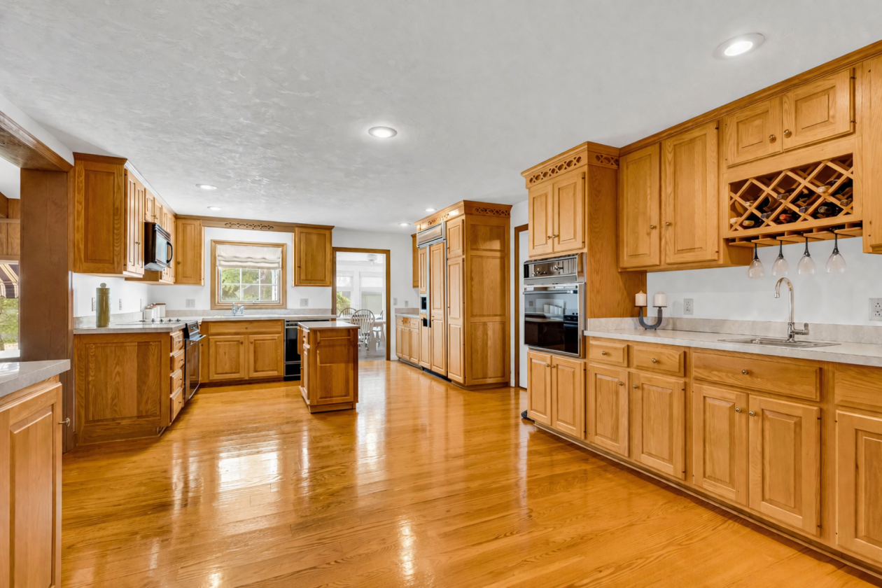 PANORAMIC COUNTRYSIDE VIEWS! - photo 25