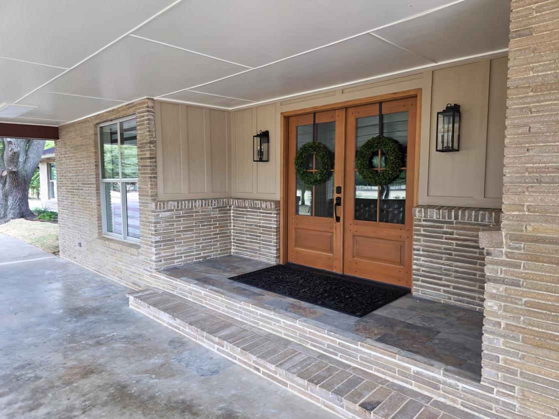 The Lodge at 4104 - photo 4