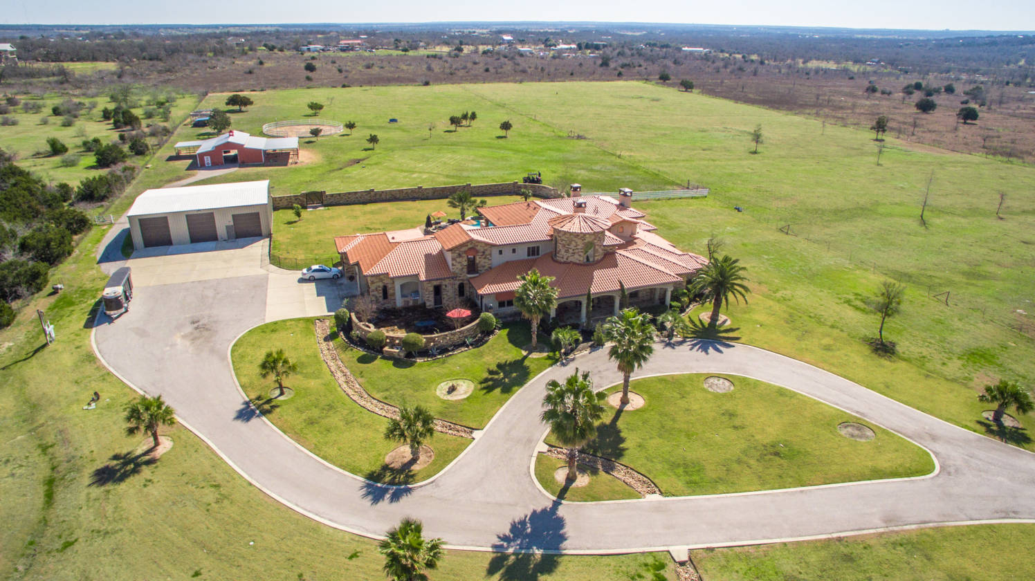 Austin area luxury equestrian estate with separate guest house on