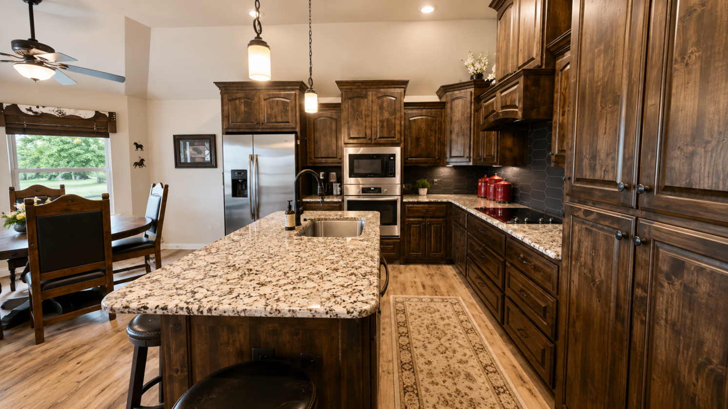 Turnkey 9.58 Acre Equine Facility - 2 Homes - photo 18