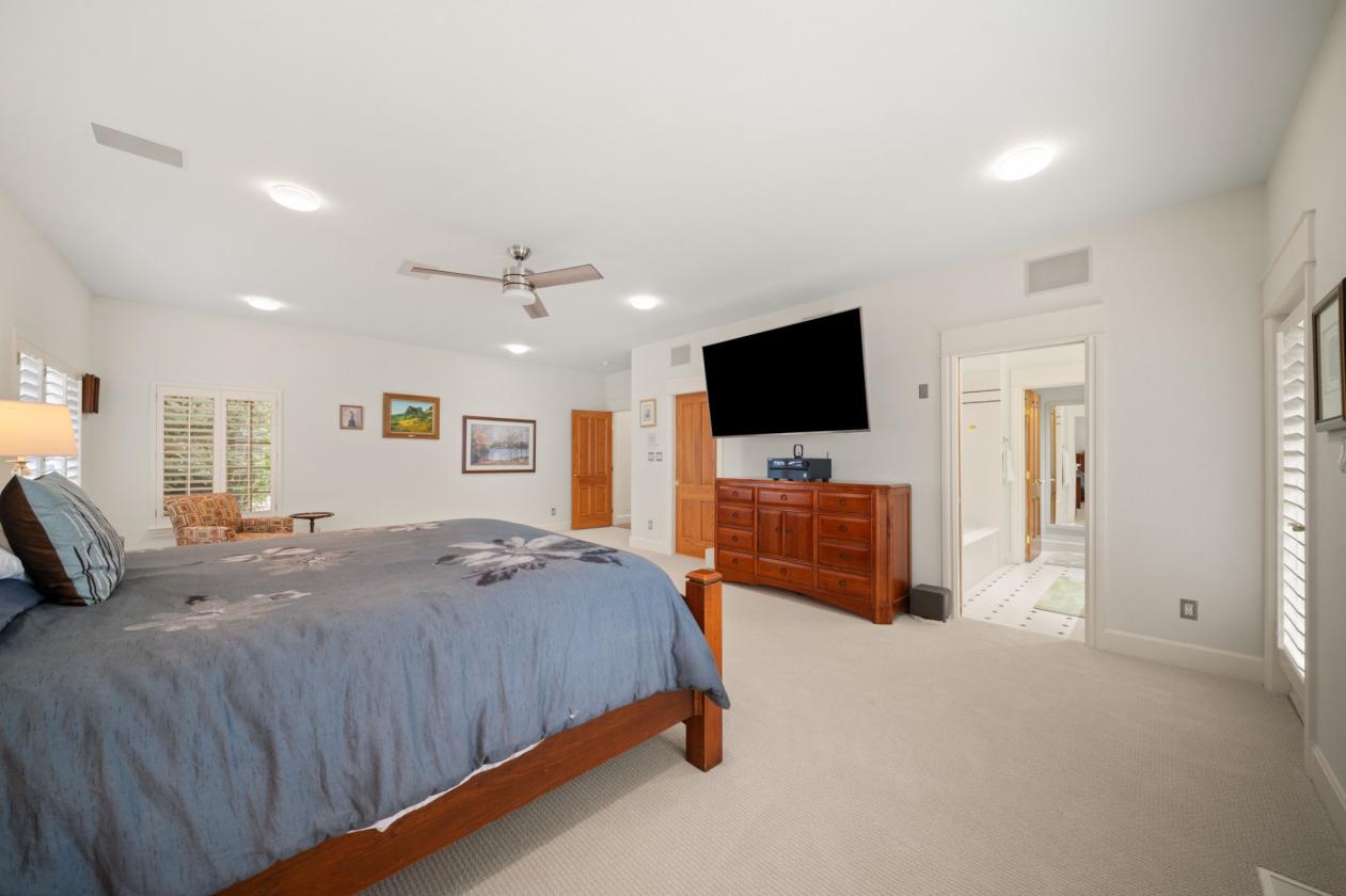 318.25± Acres of Pristine Countryside Living - photo 14