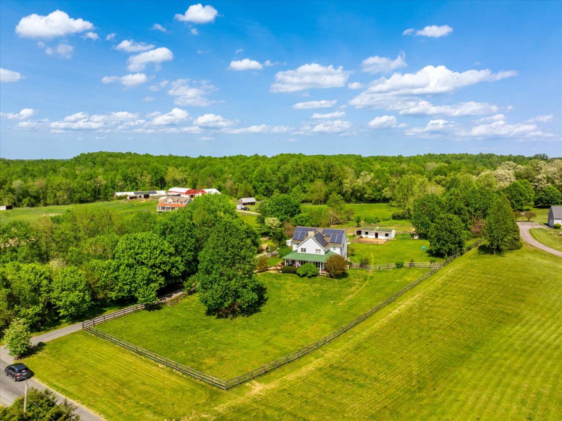 Horse Property for sale.