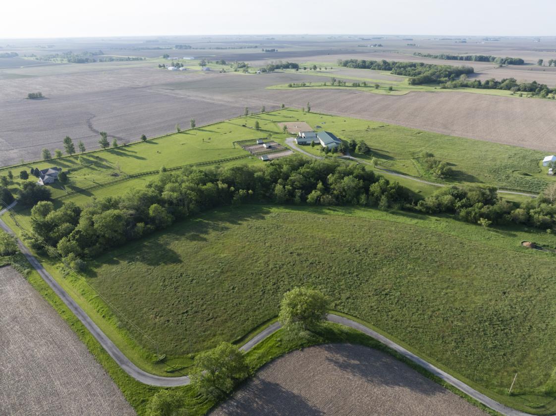 39.18± ACRES WITH PREMIER EQUESTRIAN FACILITIES - photo 29