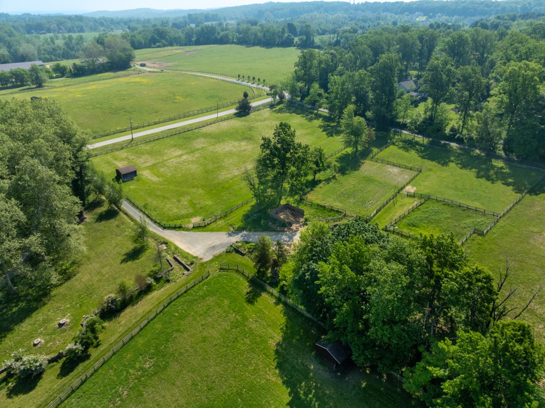 22 Plus Acre Horse Facility - photo 1