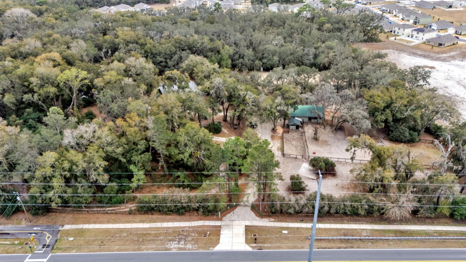 Equestrian Estate on 4.95 Acres - photo 30